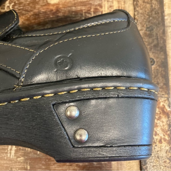 Born Women's Cora Slip On Black Clogs 8 M - Picture 6 of 15